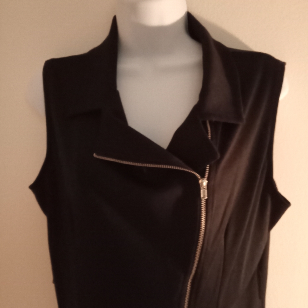 NWOTπ FREE GIFT IS INCLUDED πDiagonal Zipper Metal Stretchable Dress Midi - Picture 12 of 15
